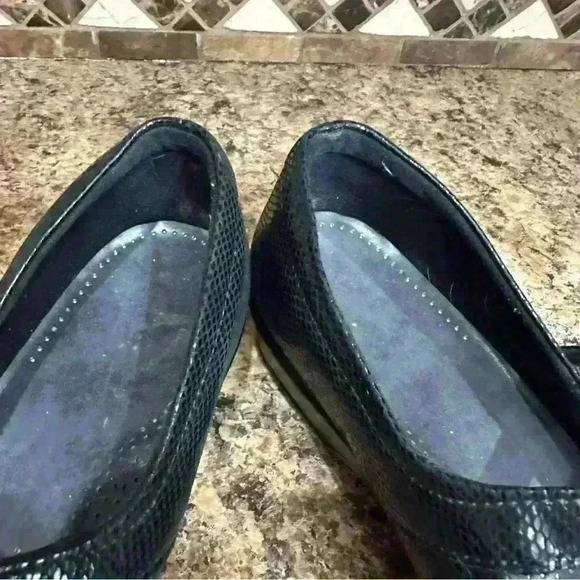 SAS Maria Ladies Black Shiny Snake Tripad Comfort Foot Bed Size 9.5 Narrow - Picture 6 of 9